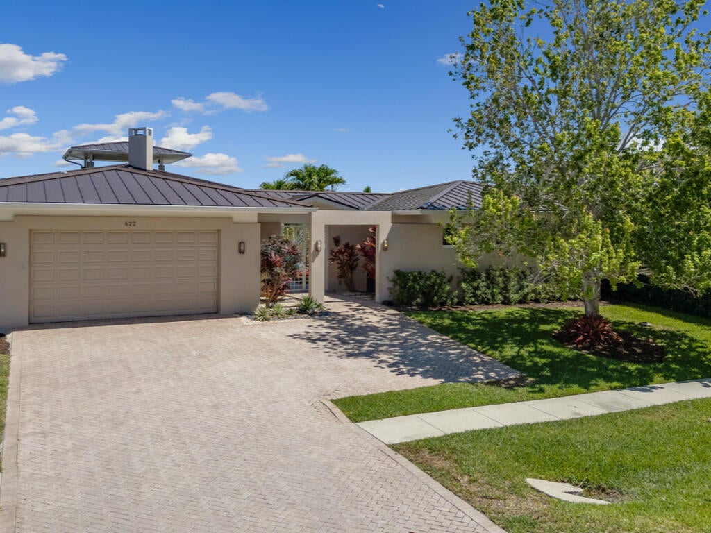 Marco Island, Florida, 34145, United States, 3 Bedrooms Bedrooms, ,5 BathroomsBathrooms,Residential,Active,1811040