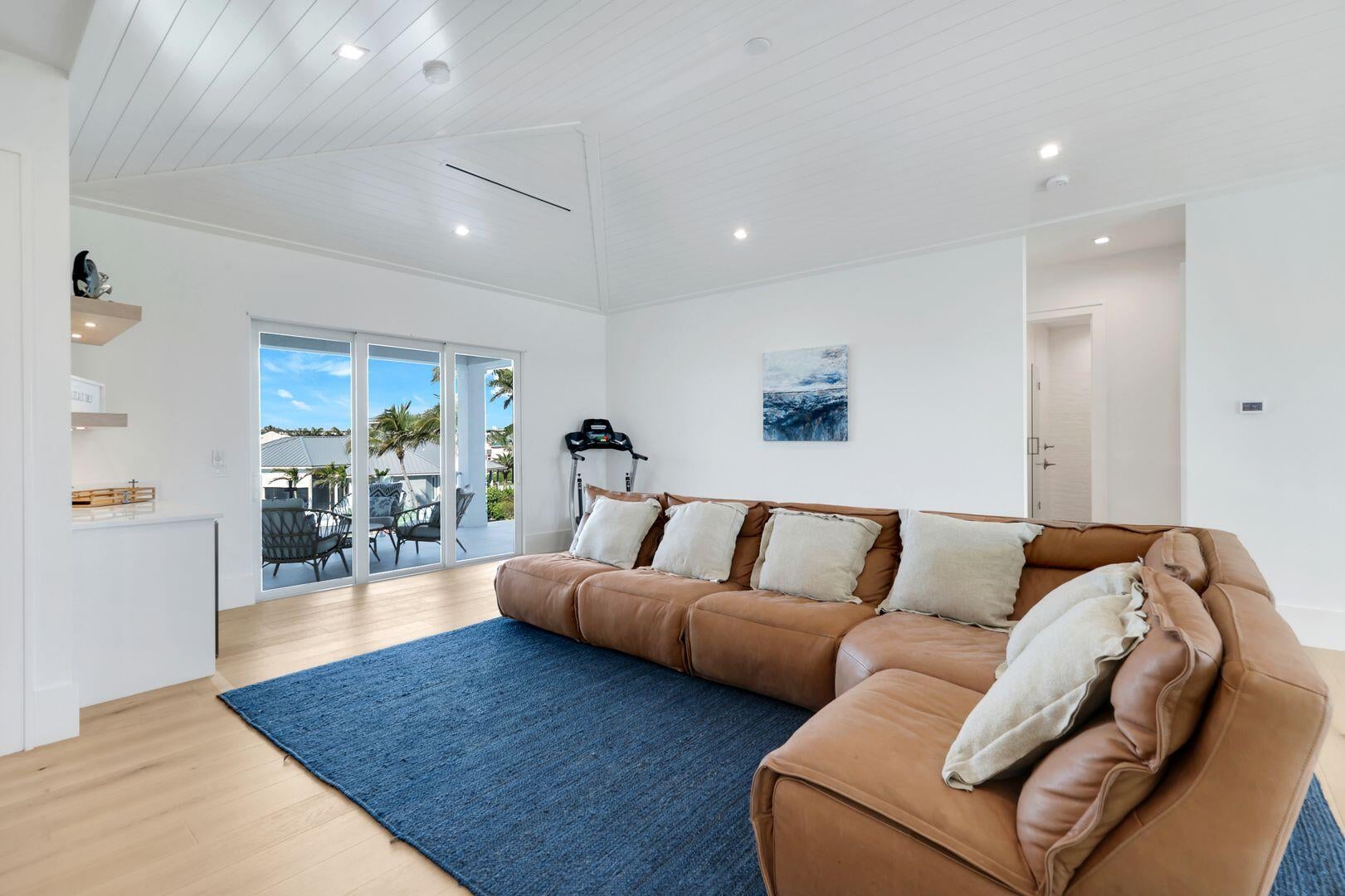Marco Island, Florida, 34145, United States, 5 Bedrooms Bedrooms, ,5 BathroomsBathrooms,Residential,Active,1738482