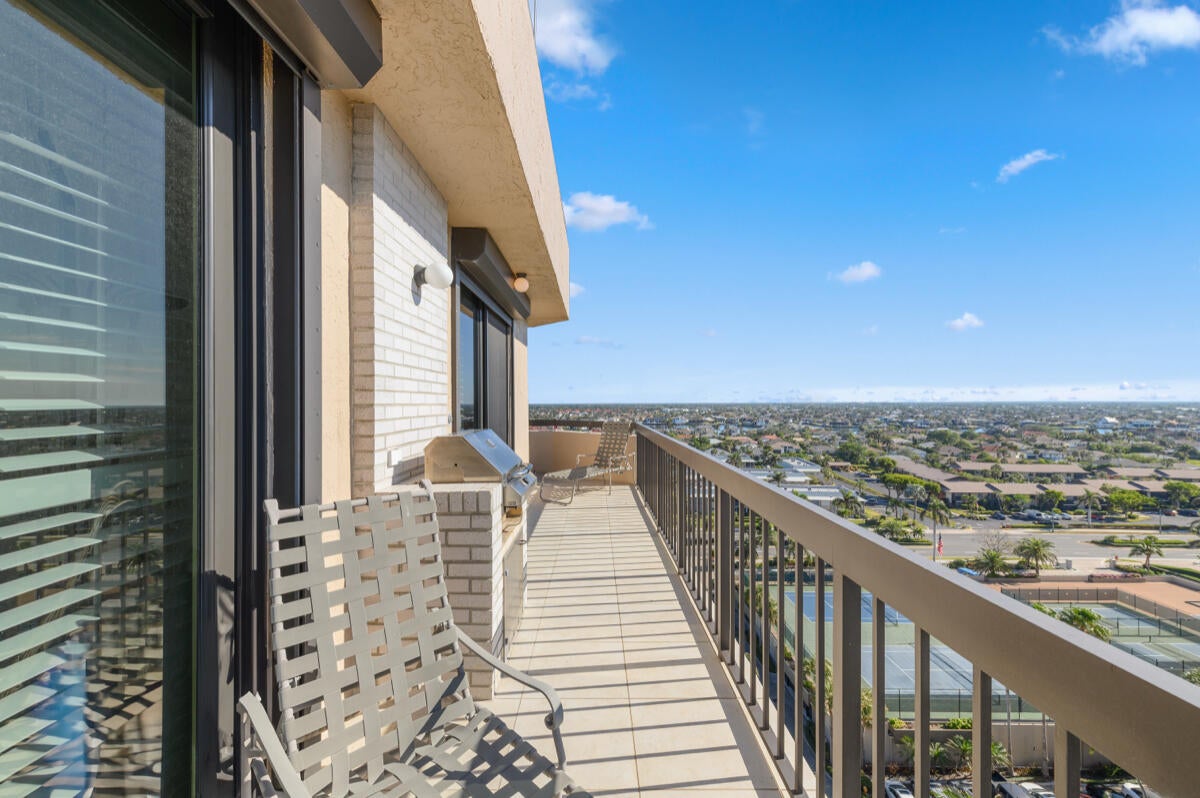 Marco Island, Florida, 34145, United States, 2 Bedrooms Bedrooms, ,2 BathroomsBathrooms,Residential,Active,1877820