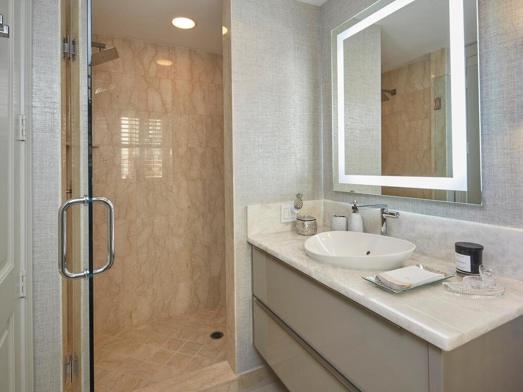 Marco Island, Florida, 34145, United States, 3 Bedrooms Bedrooms, ,4 BathroomsBathrooms,Residential,Active,1993651