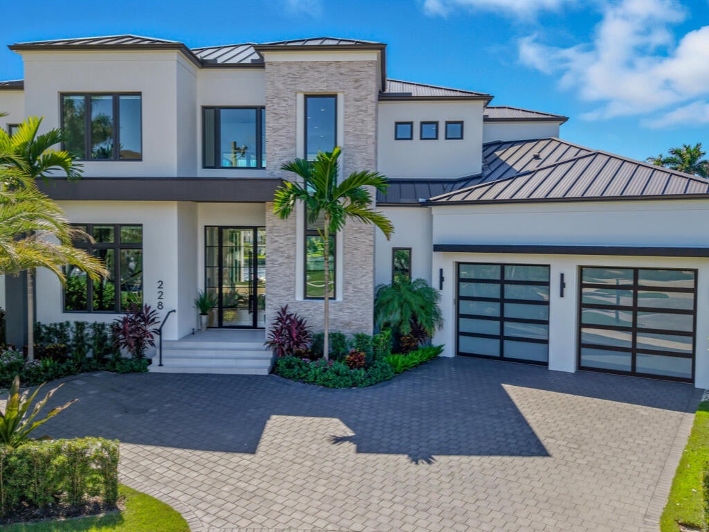 Marco Island, Florida, 34145, United States, 4 Bedrooms Bedrooms, ,5 BathroomsBathrooms,Residential,Active,1953391