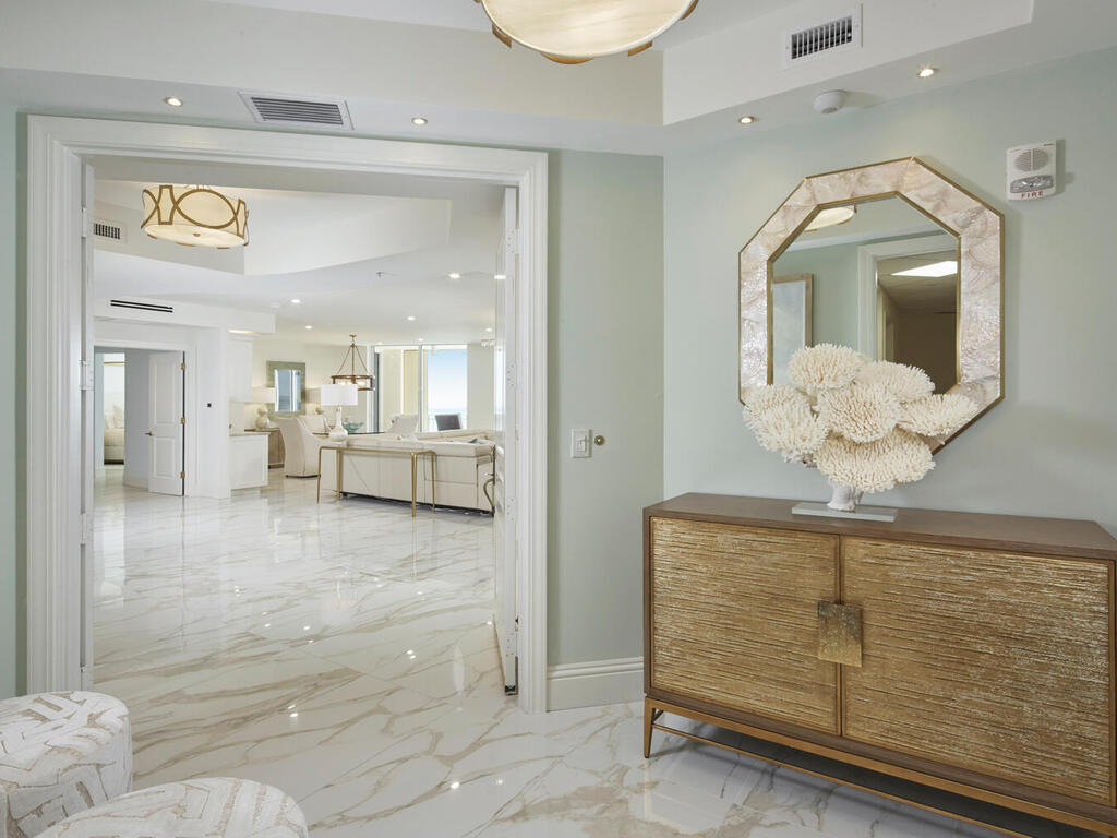 Marco Island, Florida, 34145, United States, 3 Bedrooms Bedrooms, ,4 BathroomsBathrooms,Residential,Active,1967311