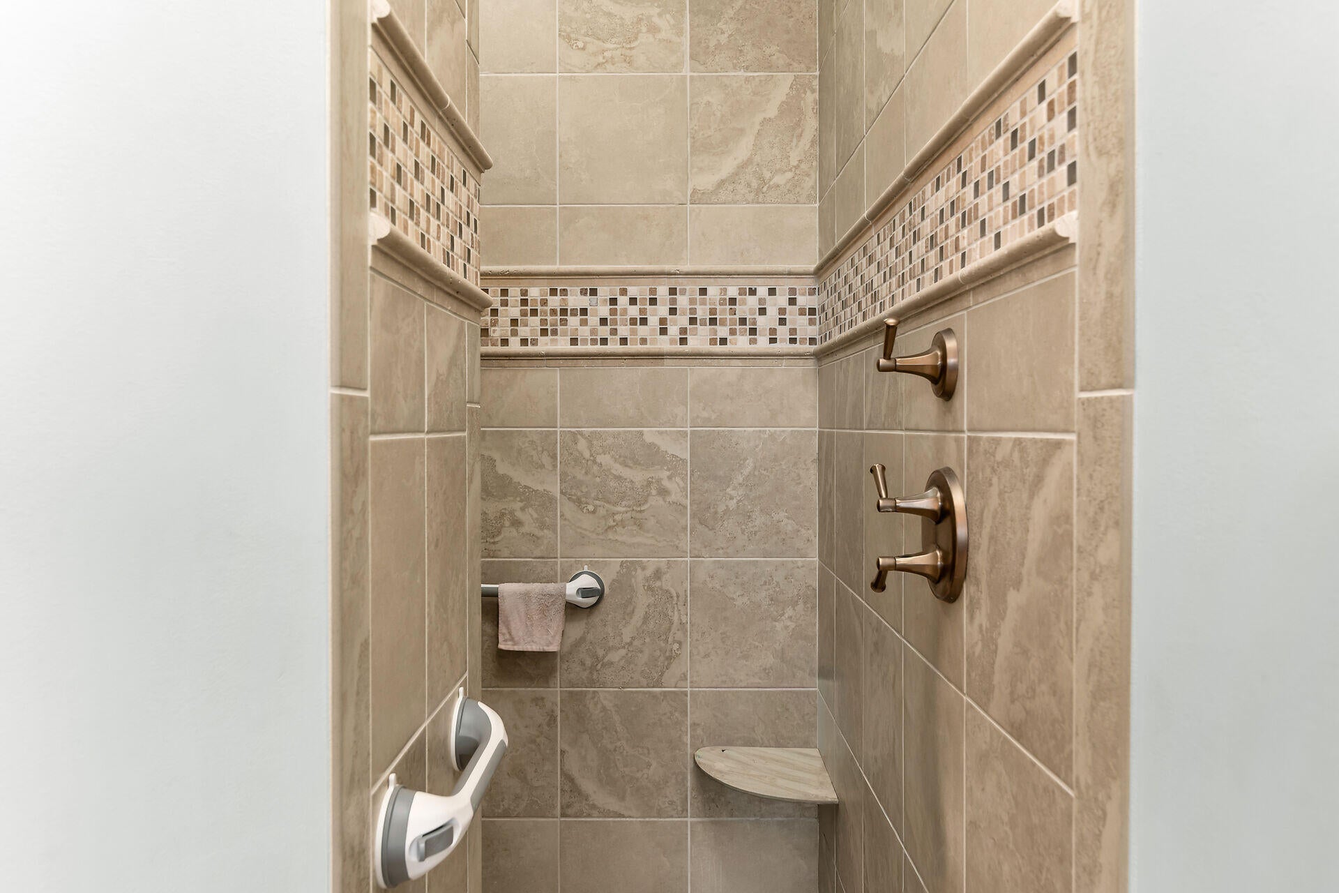 Marco Island, Florida, 34145, United States, 3 Bedrooms Bedrooms, ,4 BathroomsBathrooms,Residential,Active,1934767