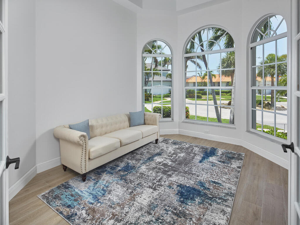 Marco Island, Florida, 34145, United States, 3 Bedrooms Bedrooms, ,2 BathroomsBathrooms,Residential,Active,1849501
