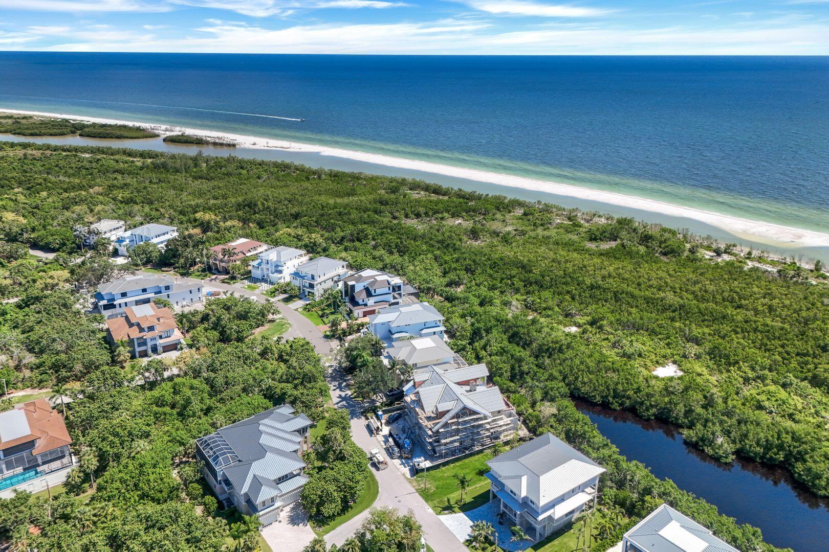 Marco Island, Florida, 34145, United States, ,4 BathroomsBathrooms,Residential,Active,1747379