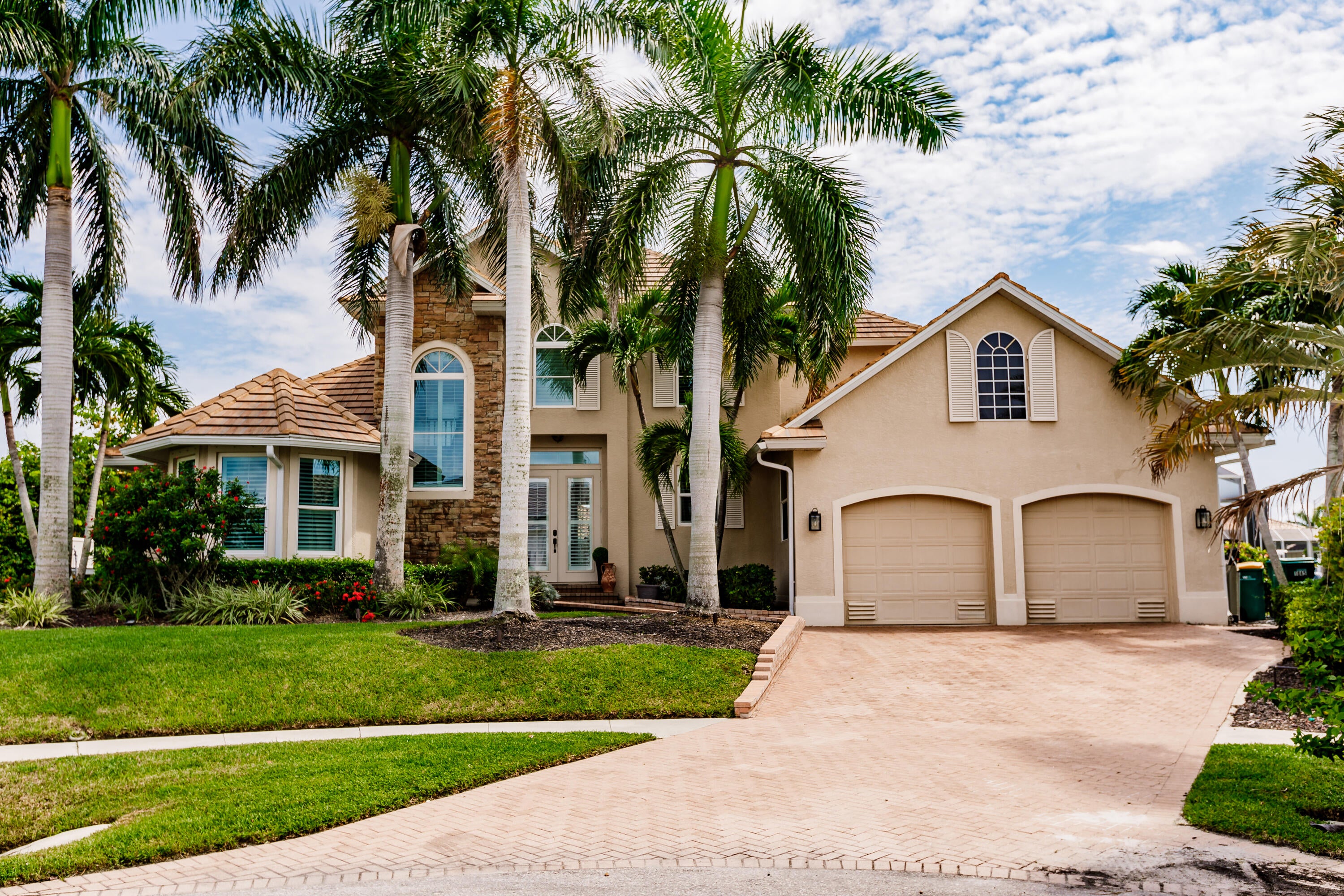 Marco Island, Florida, 34145, United States, 3 Bedrooms Bedrooms, ,3 BathroomsBathrooms,Residential,Active,2007209