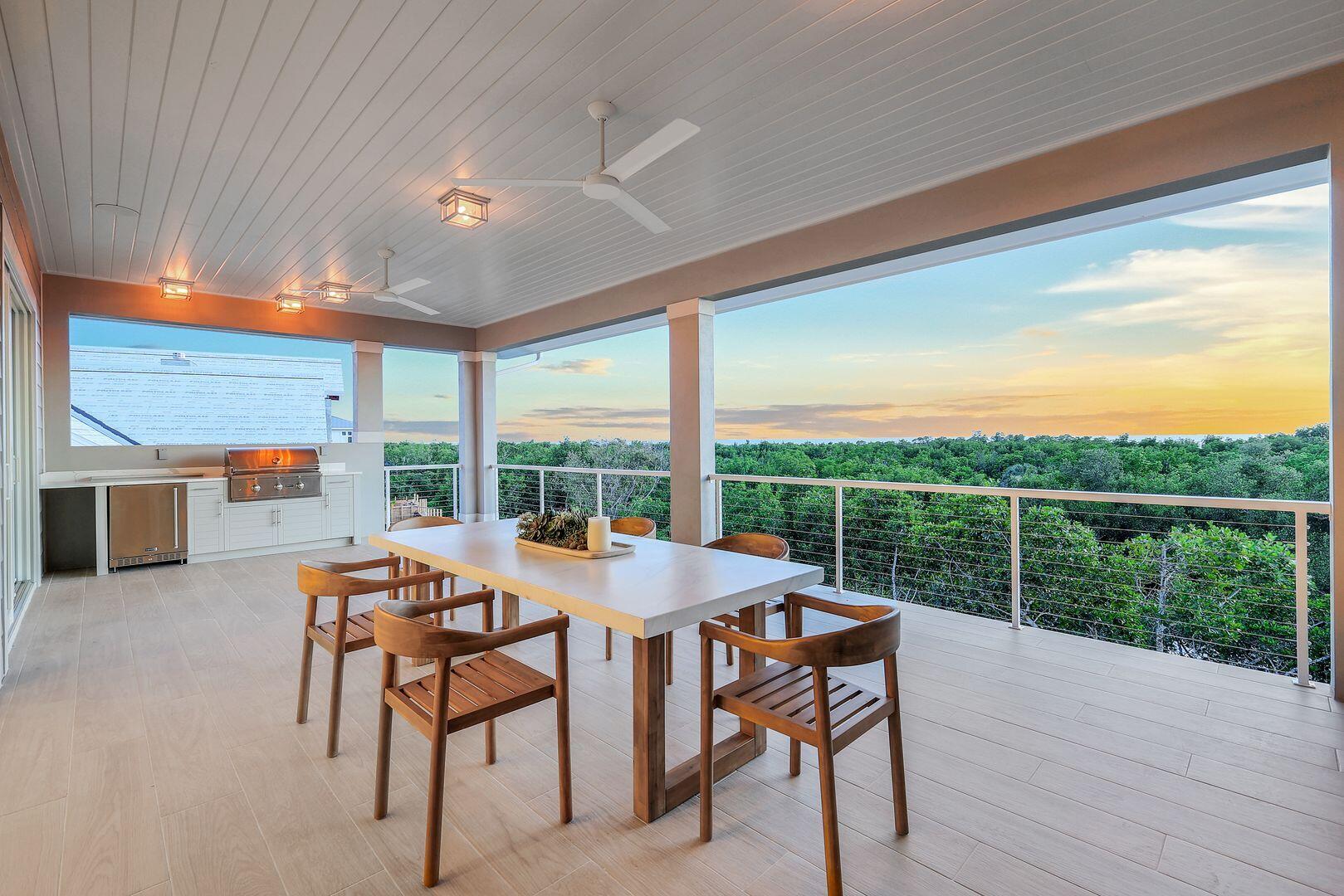 Marco Island, Florida, 34145, United States, ,4 BathroomsBathrooms,Residential,Active,1747379