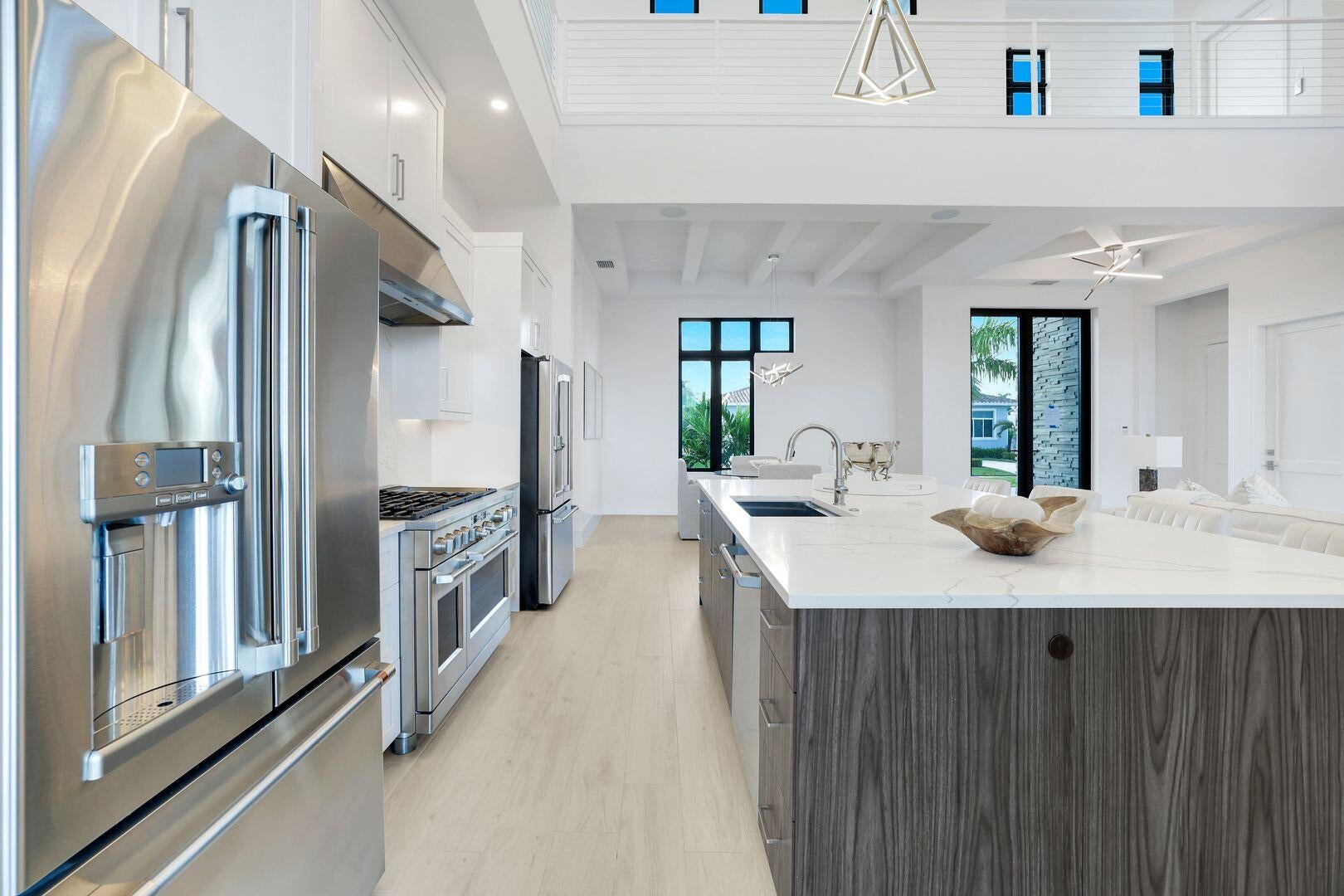 Marco Island, Florida, 34145, United States, ,6 BathroomsBathrooms,Residential,Active,1769769