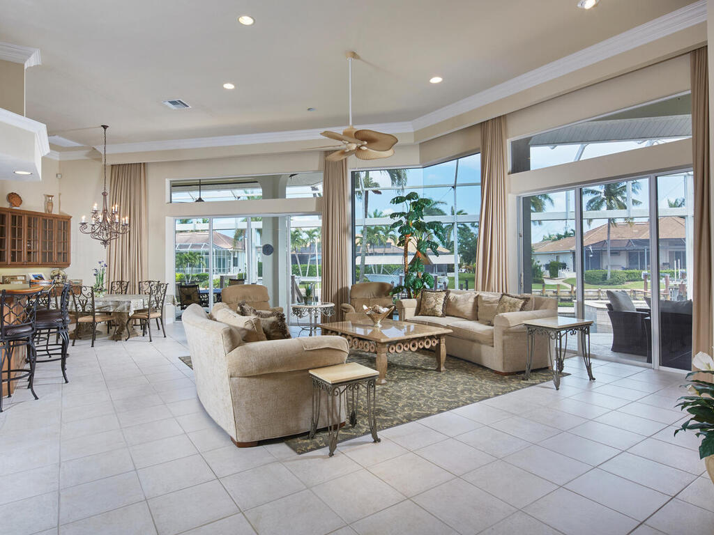 Marco Island, Florida, 34145, United States, 4 Bedrooms Bedrooms, ,4 BathroomsBathrooms,Residential,Active,1885036