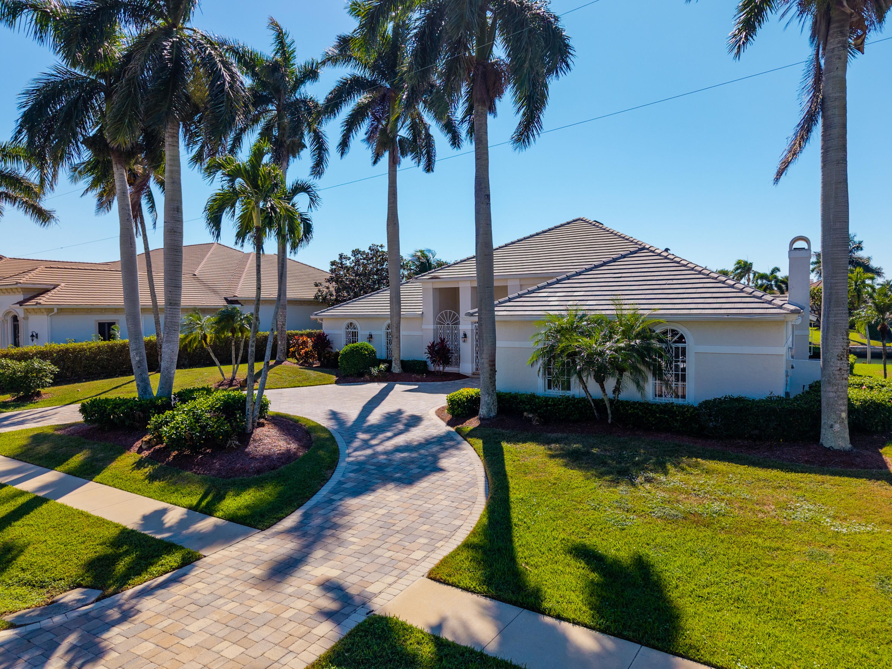 Marco Island, Florida, 34145, United States, 4 Bedrooms Bedrooms, ,4 BathroomsBathrooms,Residential,Active,1986922 Marco Island, Florida, 34145, United States, 4 Bedrooms Bedrooms, ,4 BathroomsBathrooms,Residential,Active,1986922
