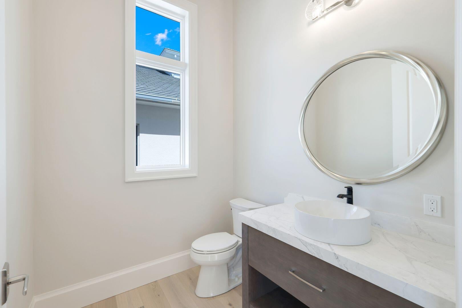 Marco Island, Florida, 34145, United States, 4 Bedrooms Bedrooms, ,5 BathroomsBathrooms,Residential,Active,1989751