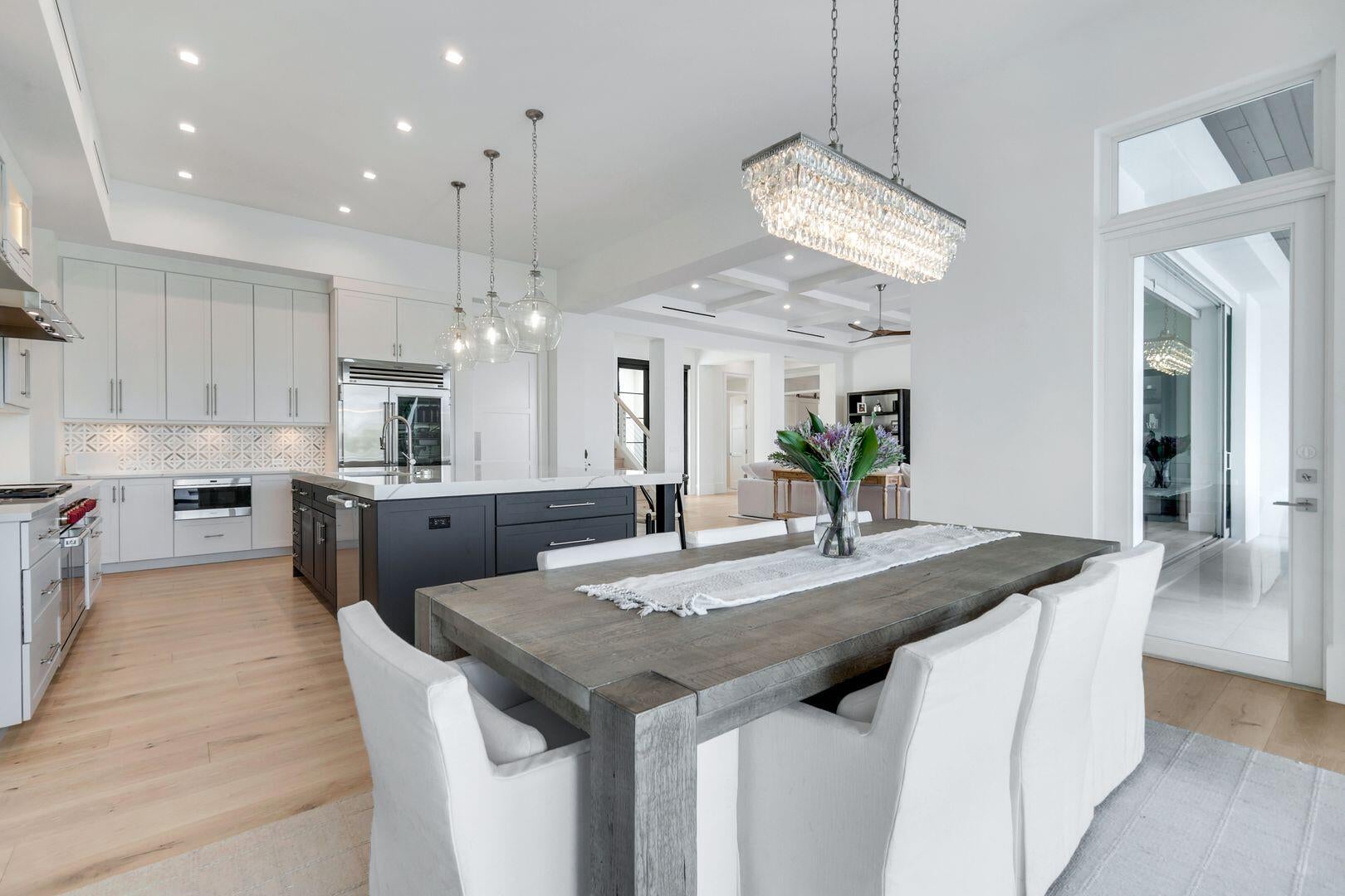Marco Island, Florida, 34145, United States, 5 Bedrooms Bedrooms, ,5 BathroomsBathrooms,Residential,Active,1738482