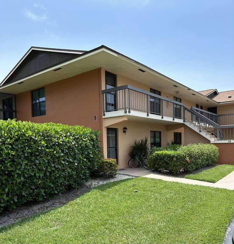 14 MANOR TER # 9-109, MARCO ISLAND, FL 34145, photo 1 of 31