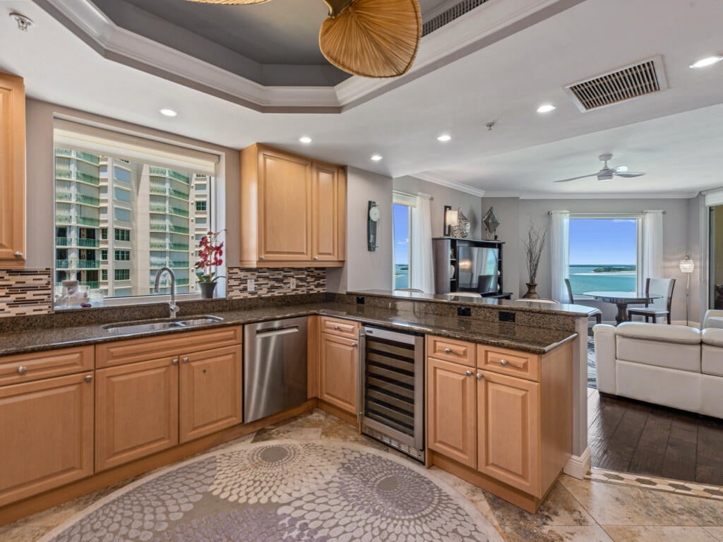 Marco Island, Florida, 34145, United States, ,4 BathroomsBathrooms,Residential,Active,1841322