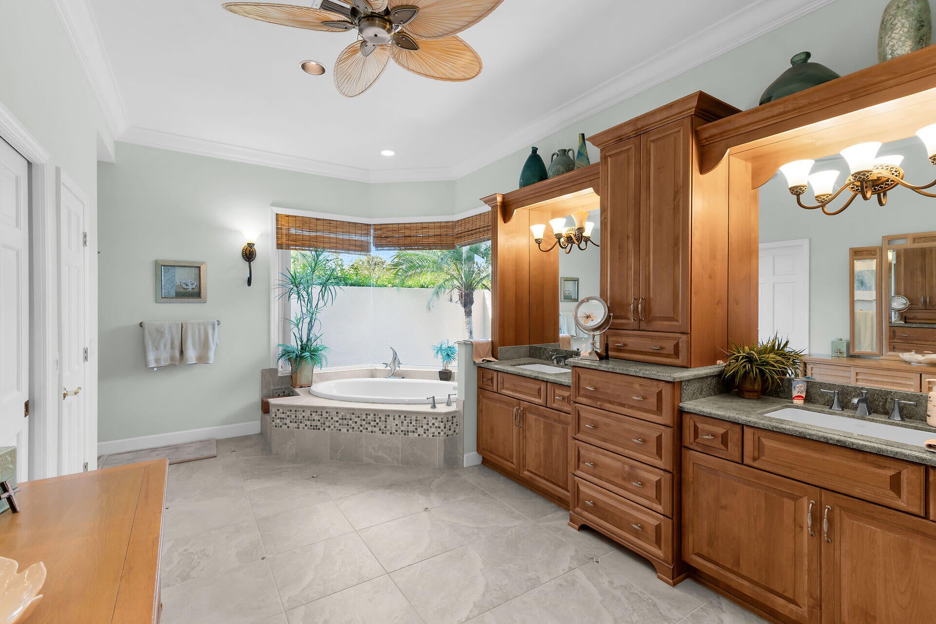 Marco Island, Florida, 34145, United States, 3 Bedrooms Bedrooms, ,4 BathroomsBathrooms,Residential,Active,1934767