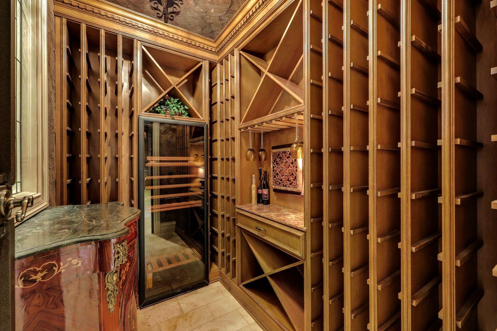 Marco Island, Florida, 34145, United States, ,8 BathroomsBathrooms,Residential,Active,1749218