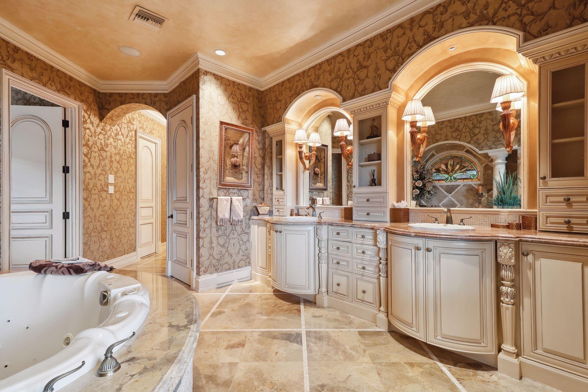 Marco Island, Florida, 34145, United States, ,8 BathroomsBathrooms,Residential,Active,1749218