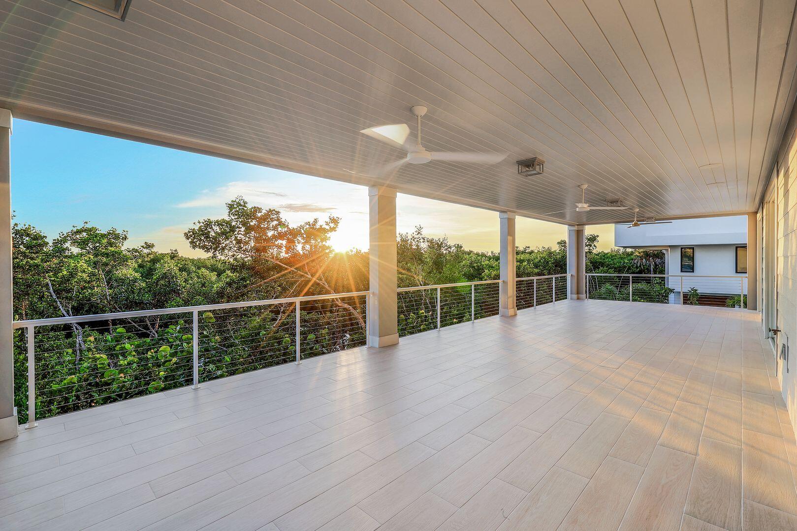 Marco Island, Florida, 34145, United States, ,4 BathroomsBathrooms,Residential,Active,1747379