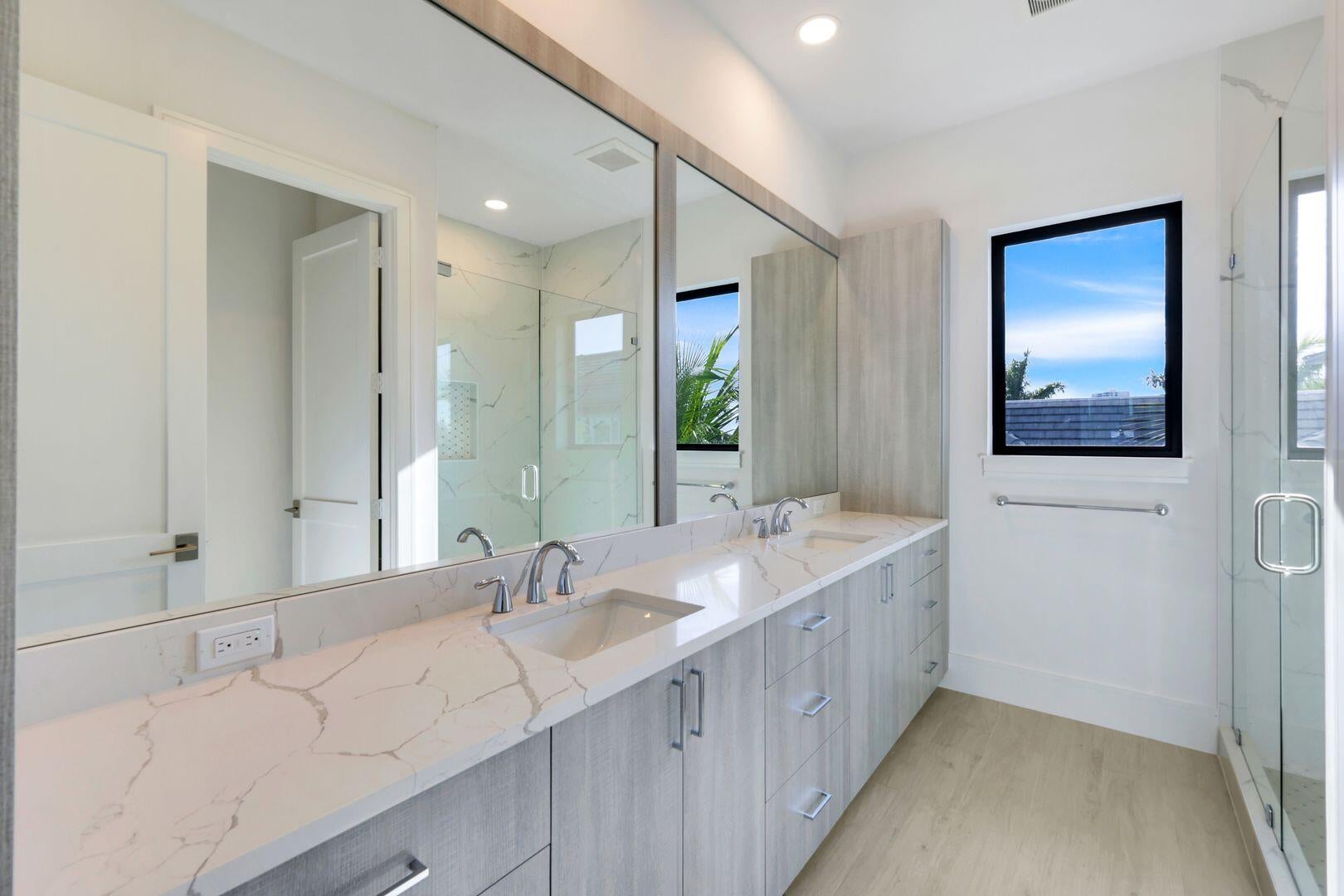 Marco Island, Florida, 34145, United States, ,6 BathroomsBathrooms,Residential,Active,1769769