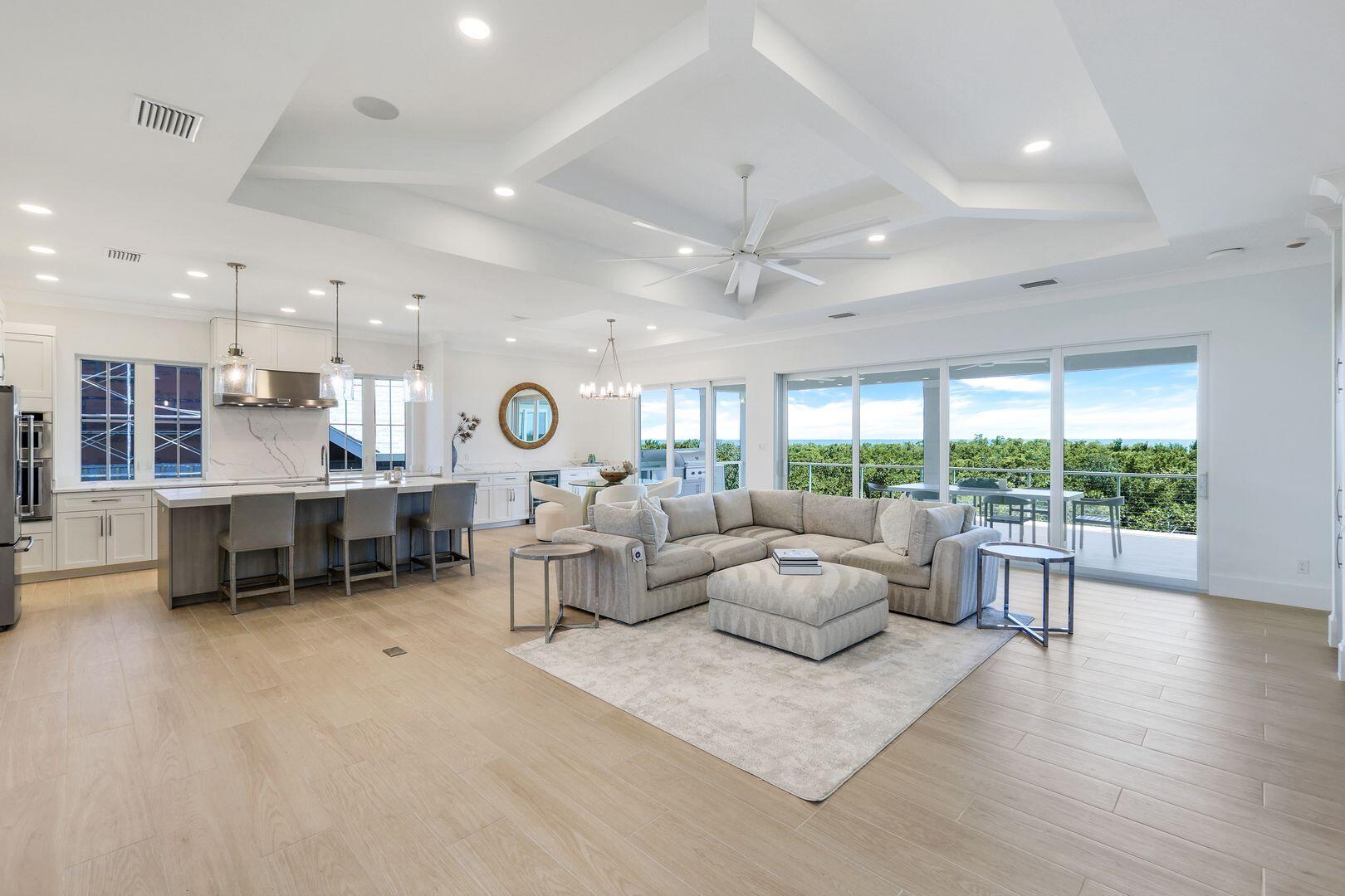 Marco Island, Florida, 34145, United States, ,4 BathroomsBathrooms,Residential,Active,1747379