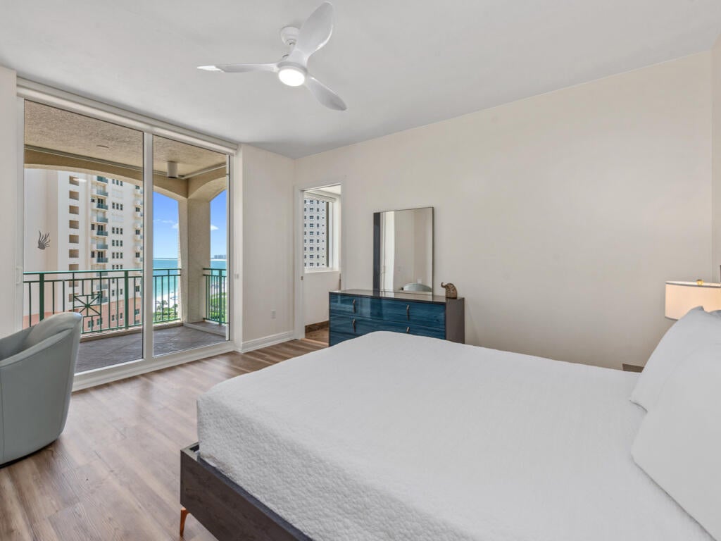 Marco Island, Florida, 34145, United States, ,4 BathroomsBathrooms,Residential,Active,1841322