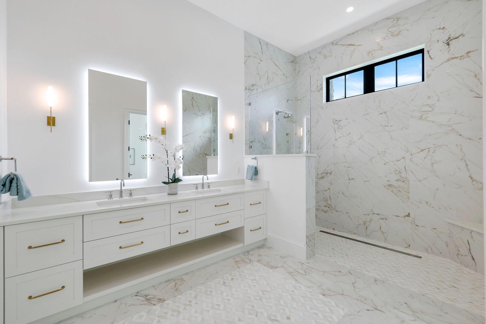 Marco Island, Florida, 34145, United States, 5 Bedrooms Bedrooms, ,6 BathroomsBathrooms,Residential,Active,1898037