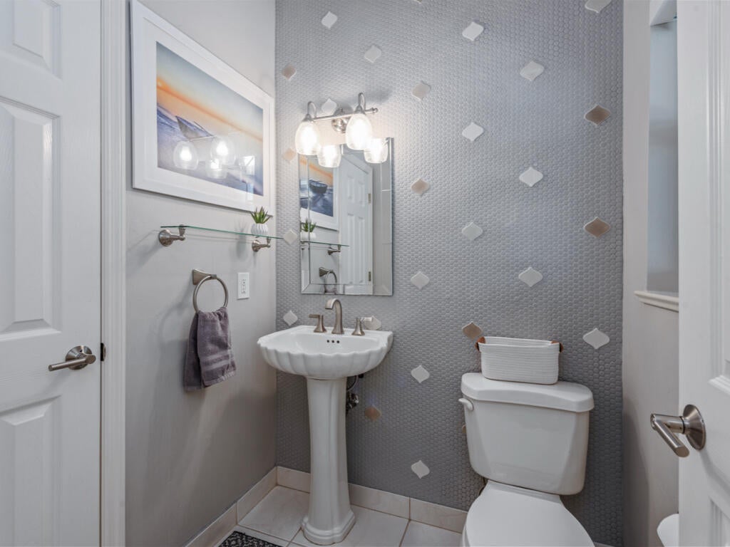 Marco Island, Florida, 34145, United States, 4 Bedrooms Bedrooms, ,4 BathroomsBathrooms,Residential,Active,1892388