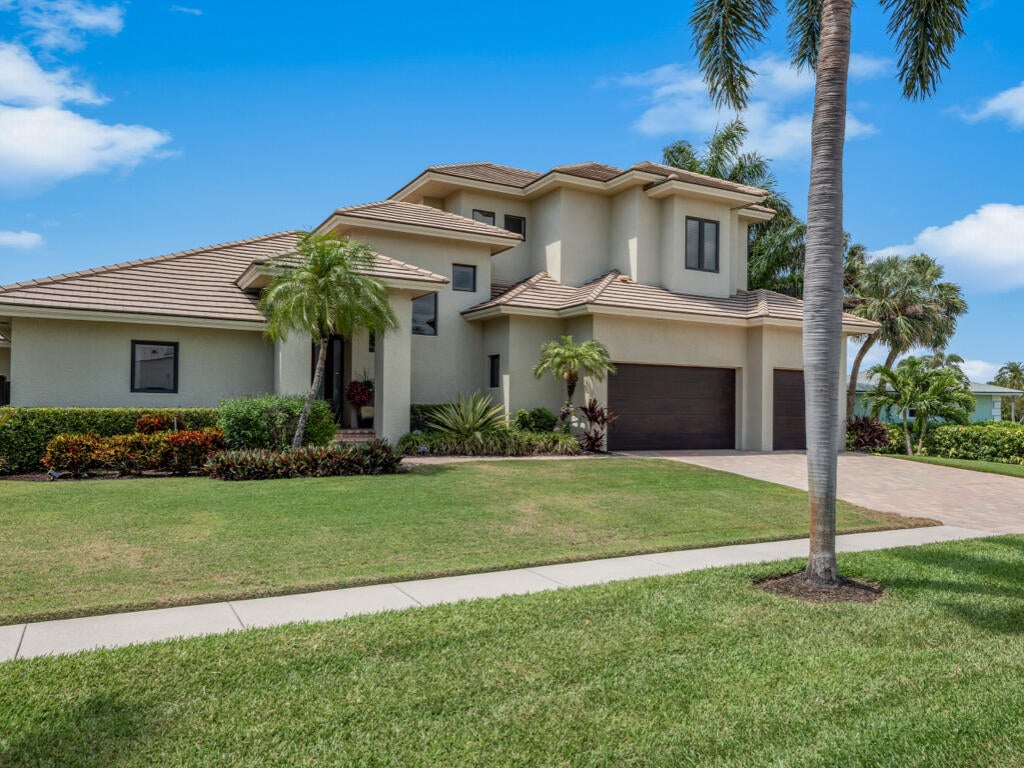 Marco Island, Florida, 34145, United States, 4 Bedrooms Bedrooms, ,4 BathroomsBathrooms,Residential,Active,1786816