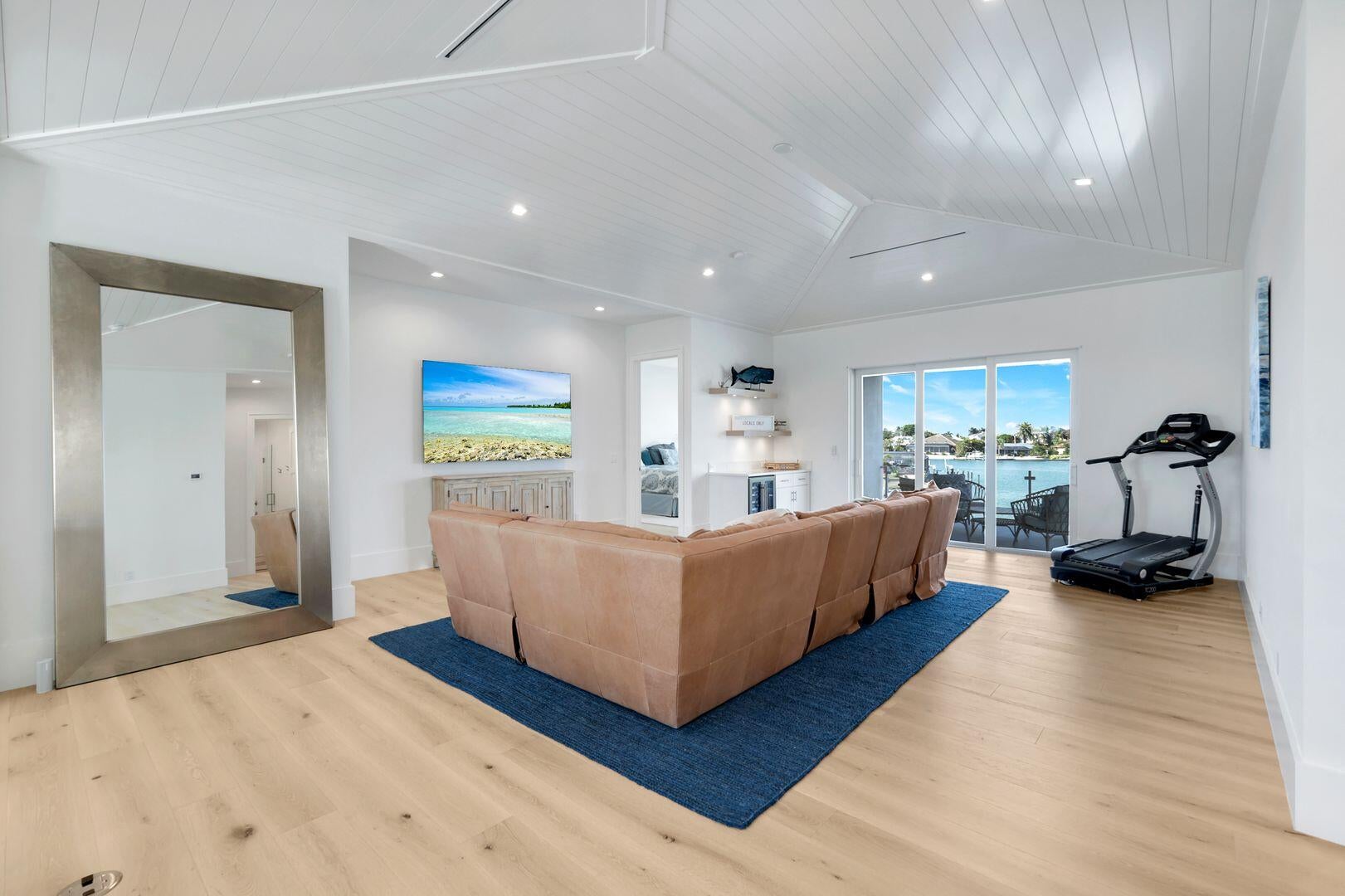 Marco Island, Florida, 34145, United States, 5 Bedrooms Bedrooms, ,5 BathroomsBathrooms,Residential,Active,1738482