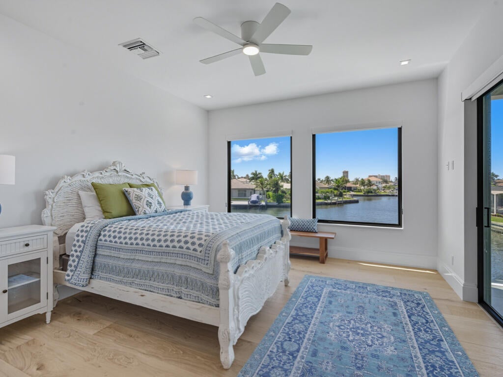 Marco Island, Florida, 34145, United States, 4 Bedrooms Bedrooms, ,5 BathroomsBathrooms,Residential,Active,1953391