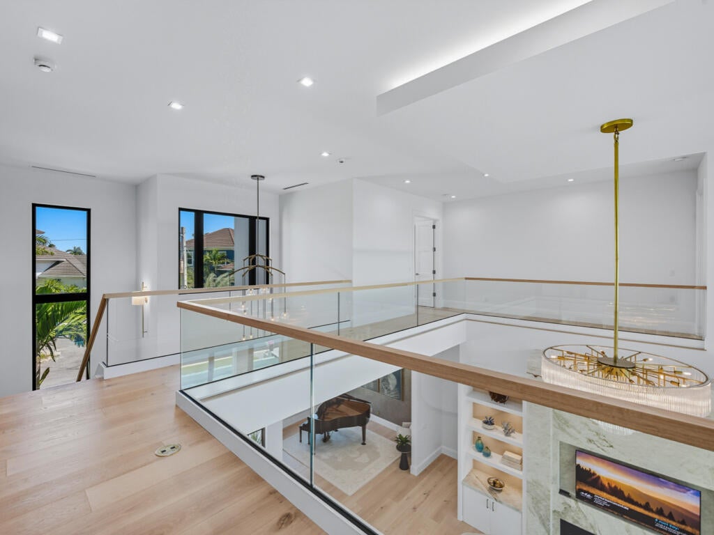 Marco Island, Florida, 34145, United States, 4 Bedrooms Bedrooms, ,5 BathroomsBathrooms,Residential,Active,1953391