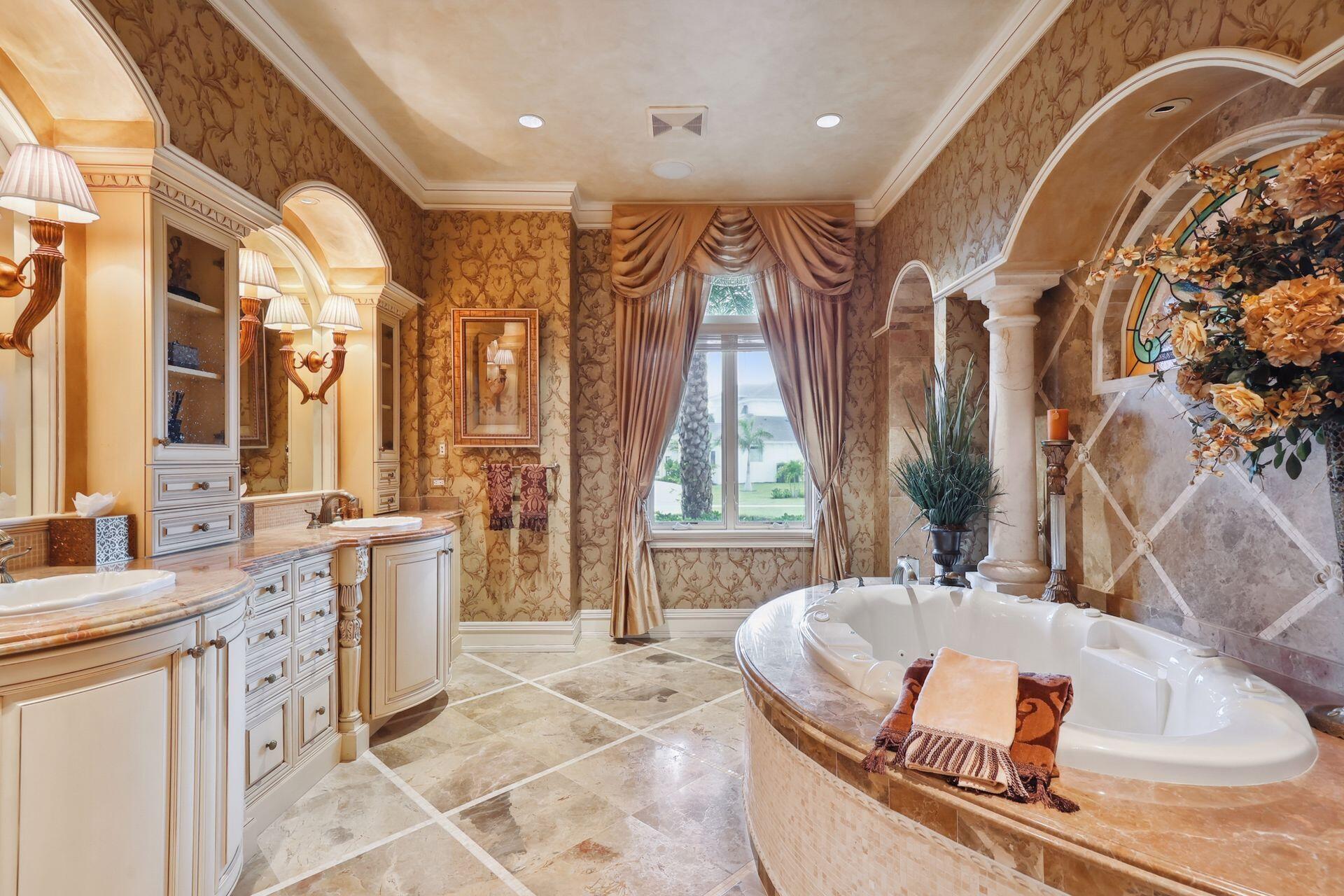 Marco Island, Florida, 34145, United States, ,8 BathroomsBathrooms,Residential,Active,1749218