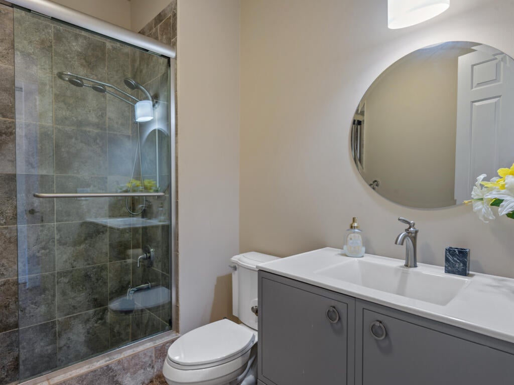 Marco Island, Florida, 34145, United States, 3 Bedrooms Bedrooms, ,5 BathroomsBathrooms,Residential,Active,1811040