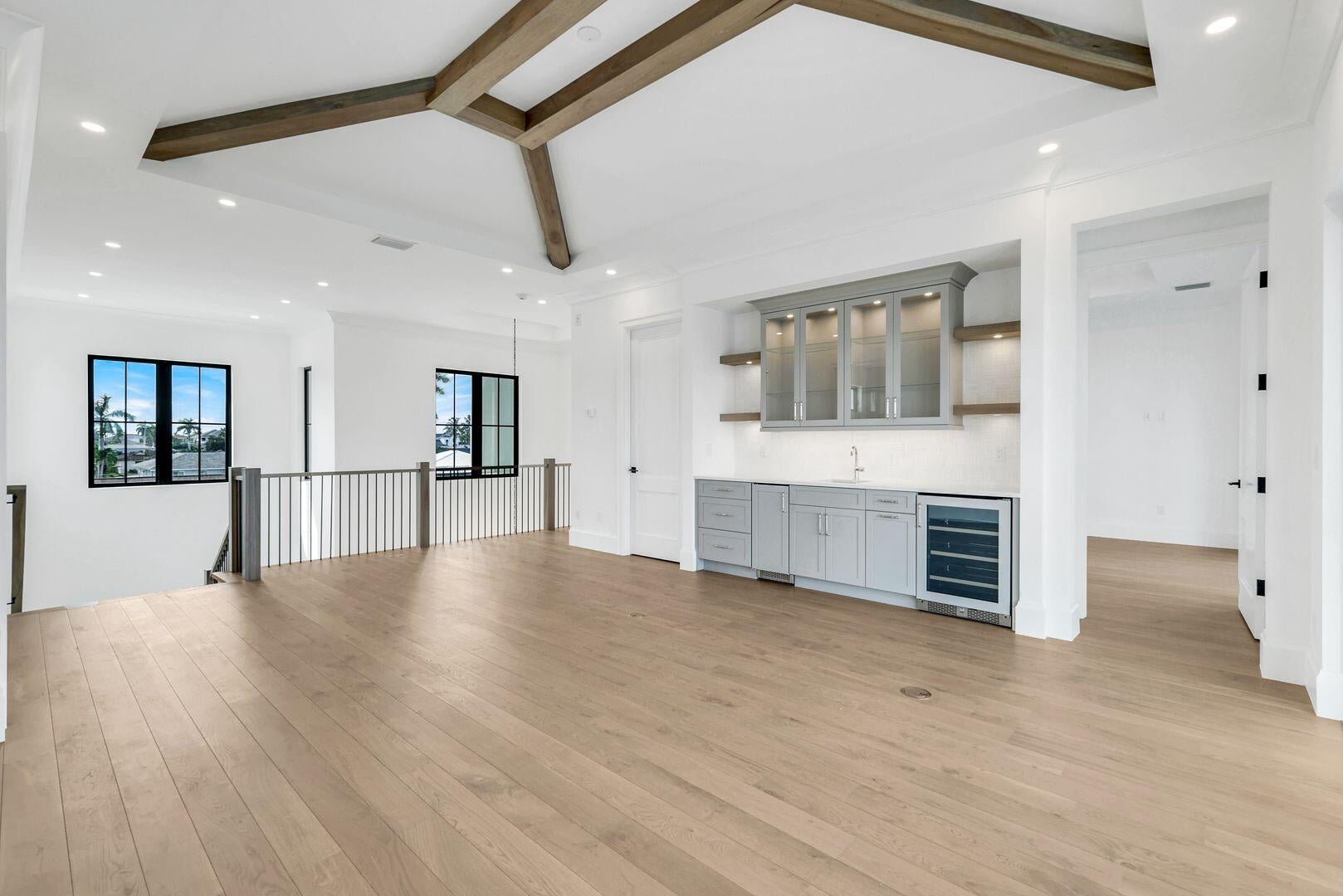 Marco Island, Florida, 34145, United States, 5 Bedrooms Bedrooms, ,6 BathroomsBathrooms,Residential,Active,1898037