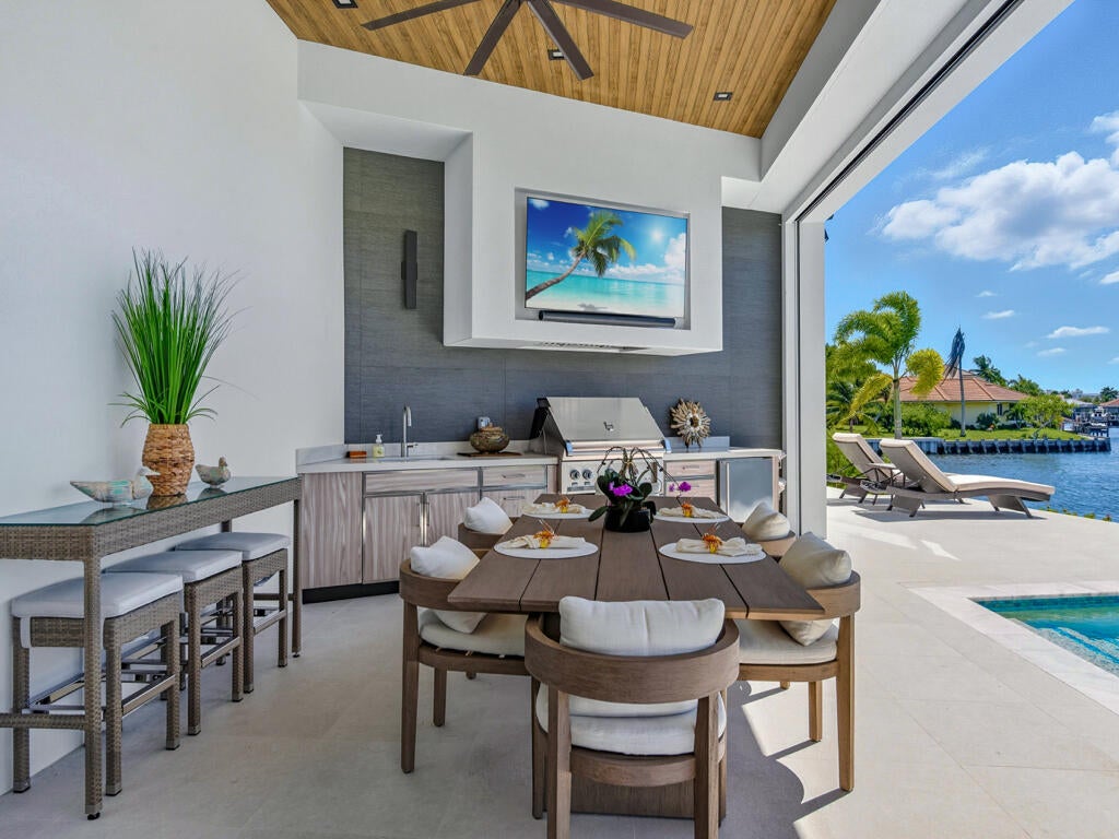 Marco Island, Florida, 34145, United States, 4 Bedrooms Bedrooms, ,5 BathroomsBathrooms,Residential,Active,1953391