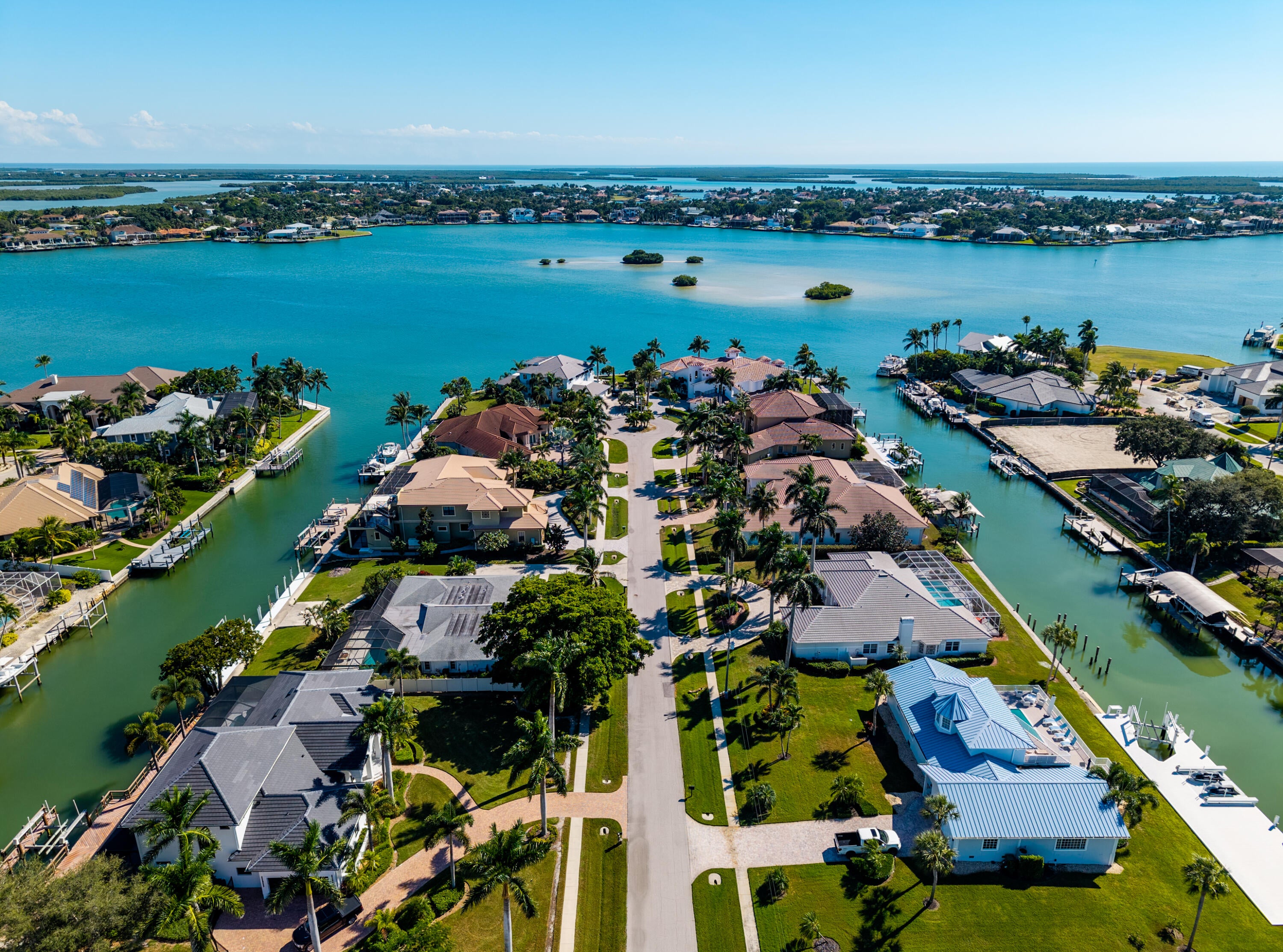 Marco Island, Florida, 34145, United States, 4 Bedrooms Bedrooms, ,4 BathroomsBathrooms,Residential,Active,1986922