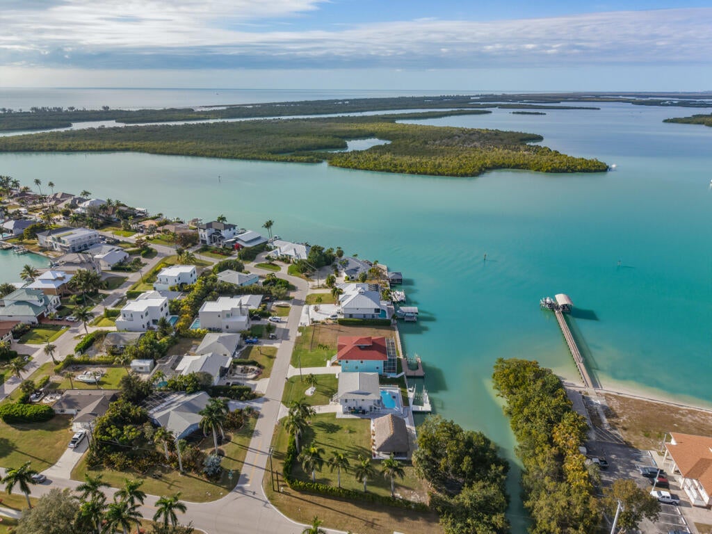 Naples, Florida, 34113, United States, 4 Bedrooms Bedrooms, ,3 BathroomsBathrooms,Residential,Active,2016424