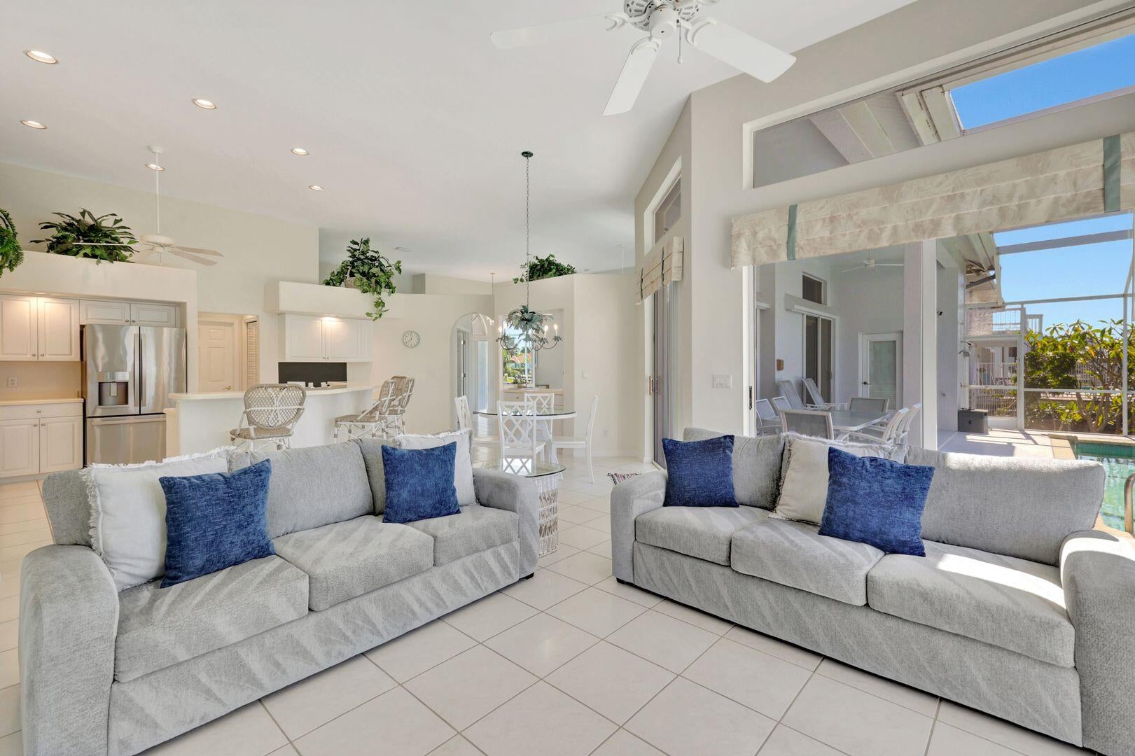 Marco Island, Florida, 34145, United States, 3 Bedrooms Bedrooms, ,3 BathroomsBathrooms,Residential,Active,1973301