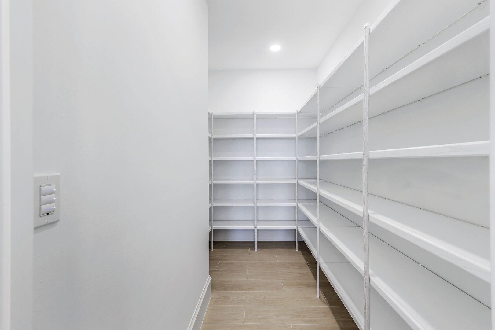 Marco Island, Florida, 34145, United States, 5 Bedrooms Bedrooms, ,4 BathroomsBathrooms,Residential,Active,2006840