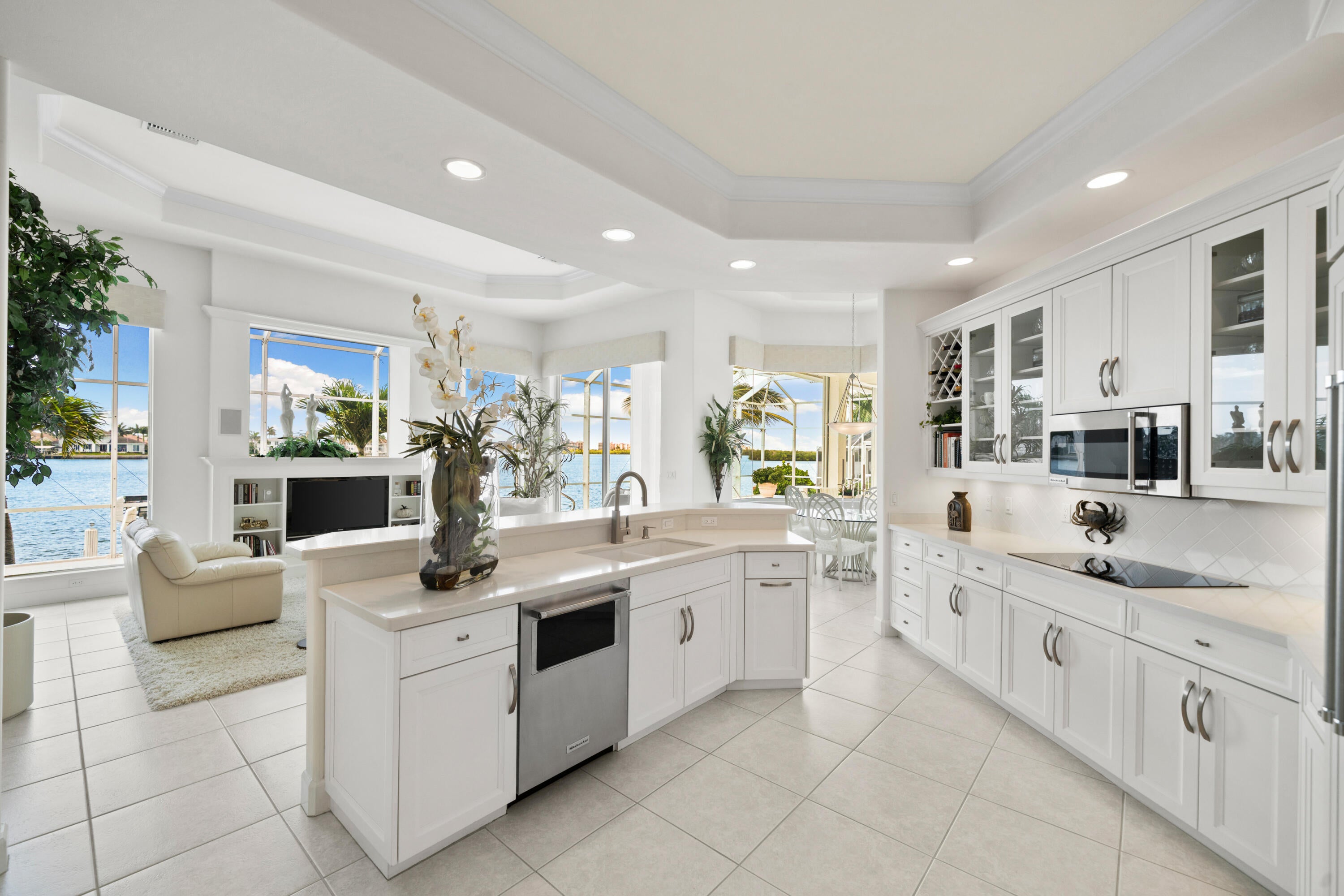 Marco Island, Florida, 34145, United States, ,3 BathroomsBathrooms,Residential,Active,1782593