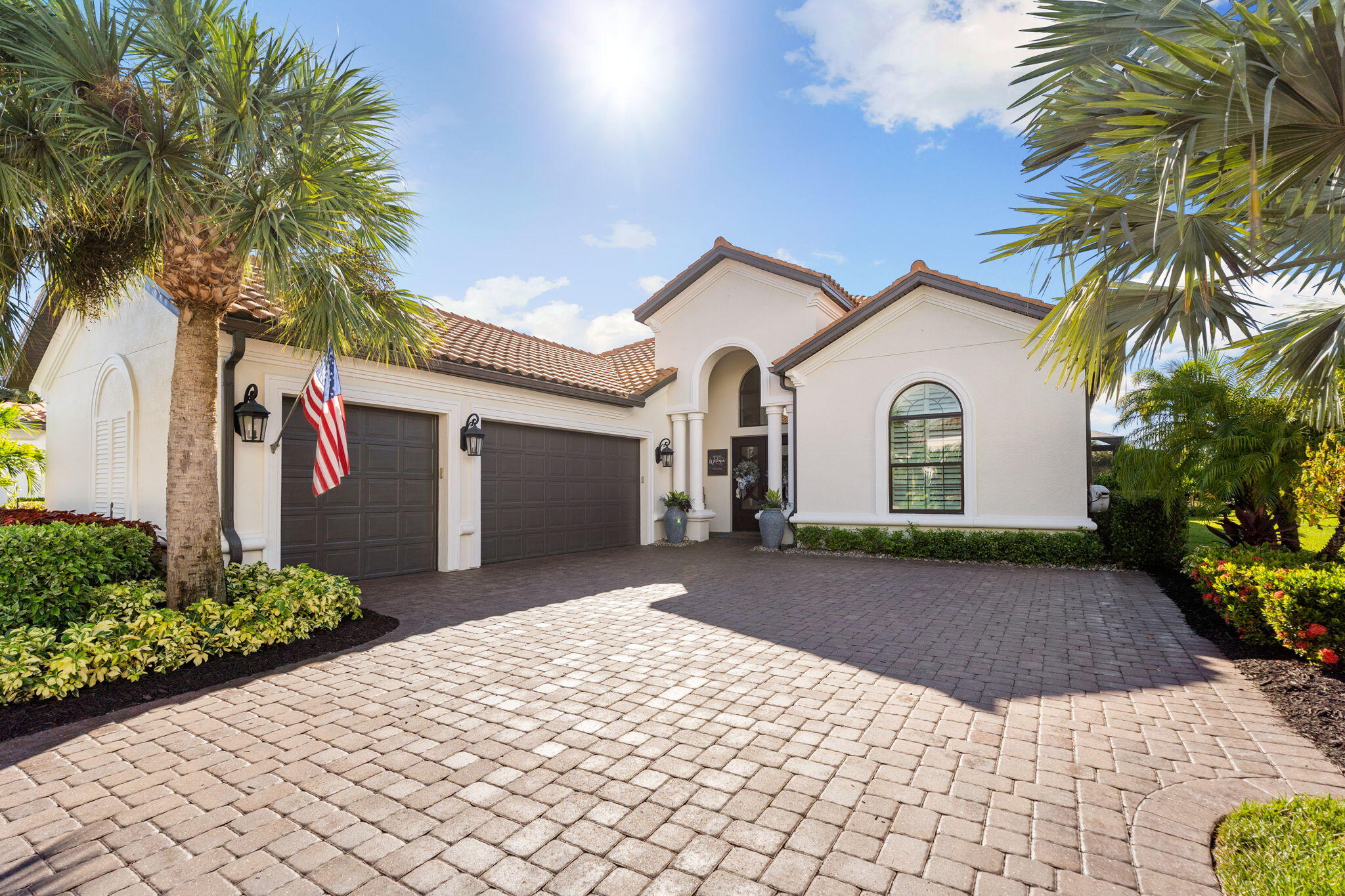 Naples, Florida, 34119, United States, 3 Bedrooms Bedrooms, ,5 BathroomsBathrooms,Residential,Active,1952996