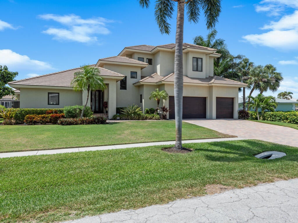 Marco Island, Florida, 34145, United States, 4 Bedrooms Bedrooms, ,4 BathroomsBathrooms,Residential,Active,1985554