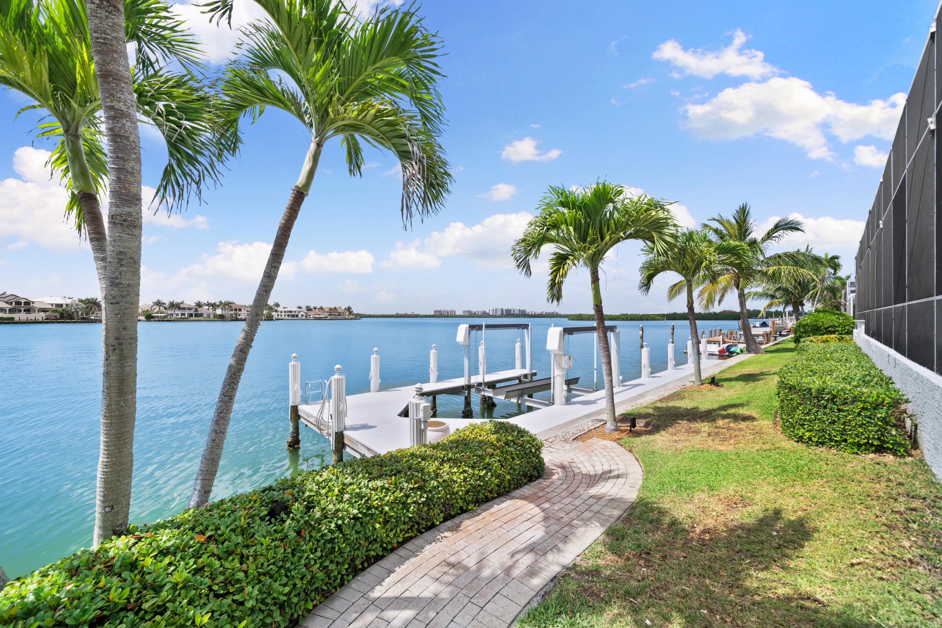 Marco Island, Florida, 34145, United States, ,3 BathroomsBathrooms,Residential,Active,1782593