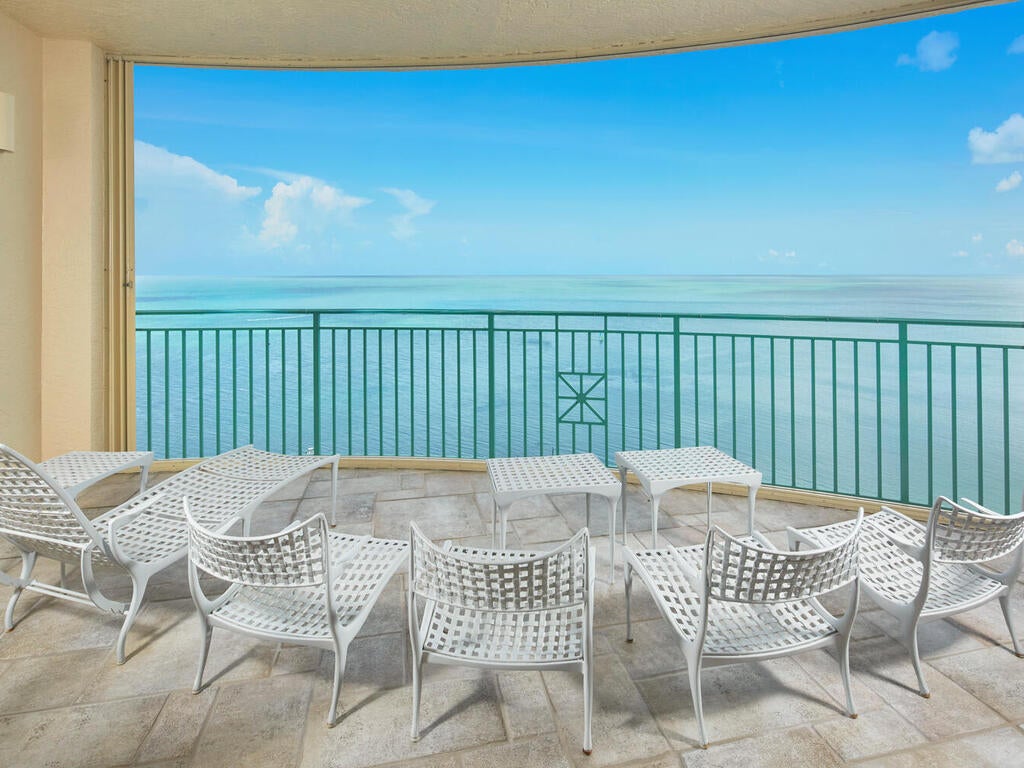 Marco Island, Florida, 34145, United States, 4 Bedrooms Bedrooms, ,4 BathroomsBathrooms,Residential,Active,2031792