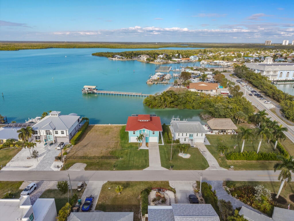 Naples, Florida, 34113, United States, 4 Bedrooms Bedrooms, ,3 BathroomsBathrooms,Residential,Active,2016424