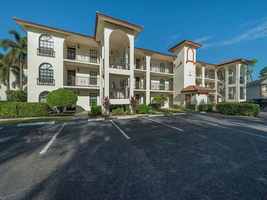 605 AUGUSTA BLVD APT 7, NAPLES, FL 34113 - Image 1