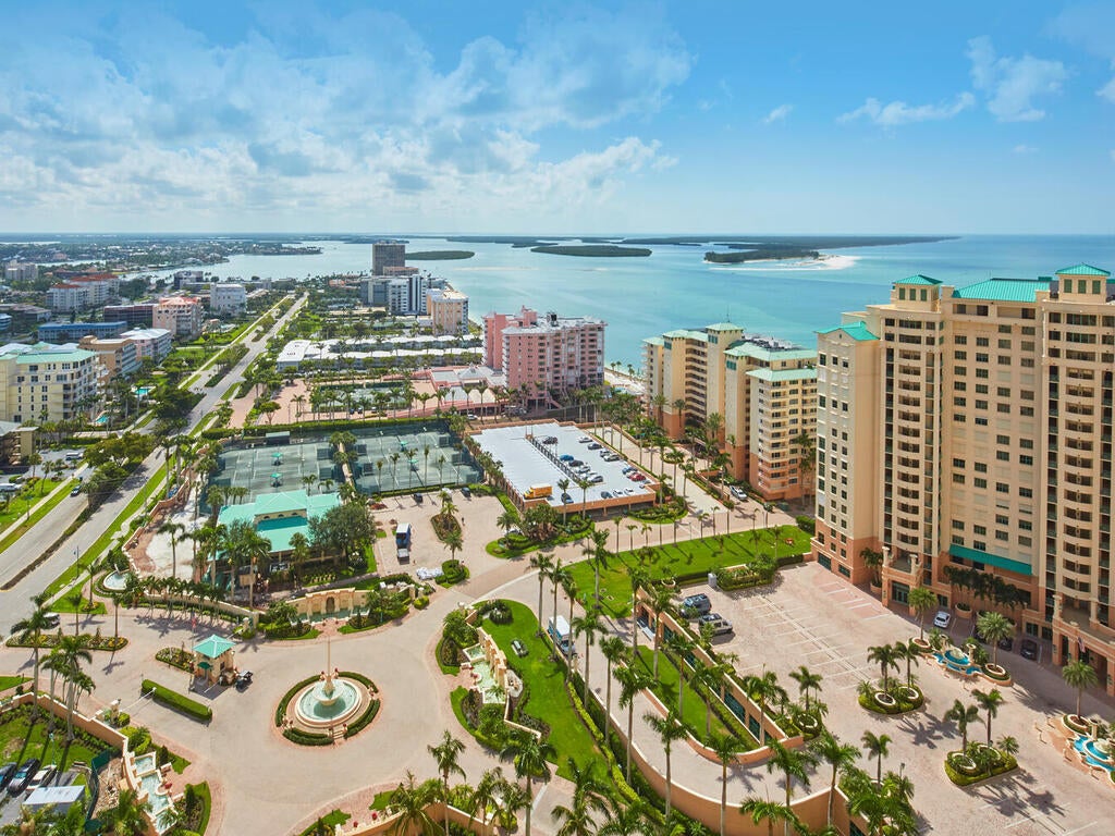Marco Island, Florida, 34145, United States, ,4 BathroomsBathrooms,Residential,Active,1841322