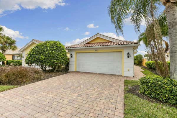 7912 UMBERTO CT, NAPLES, FL 34114, photo 4 of 37