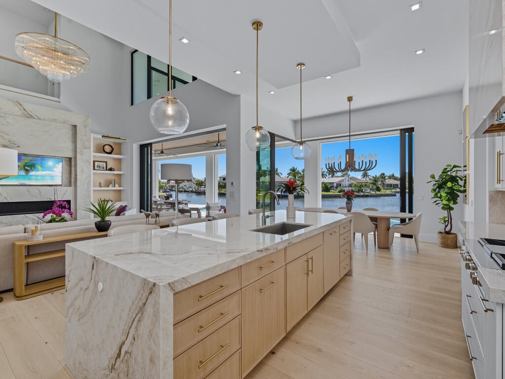 Marco Island, Florida, 34145, United States, 4 Bedrooms Bedrooms, ,5 BathroomsBathrooms,Residential,Active,1953391