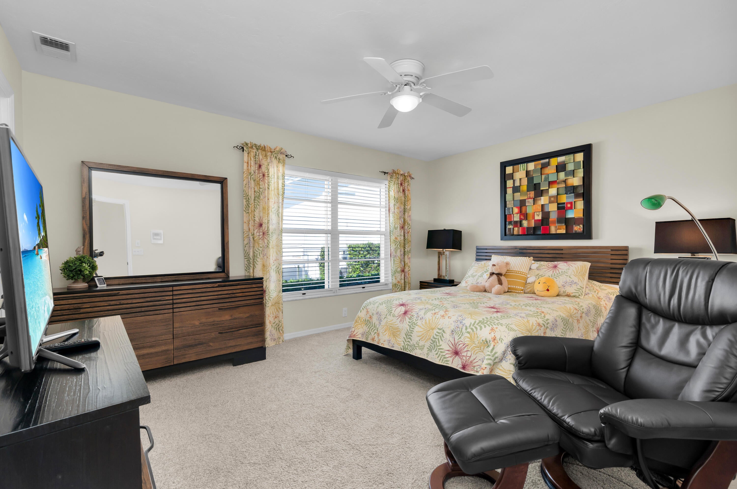 Marco Island, Florida, 34145, United States, 4 Bedrooms Bedrooms, ,4 BathroomsBathrooms,Residential,Active,1986922